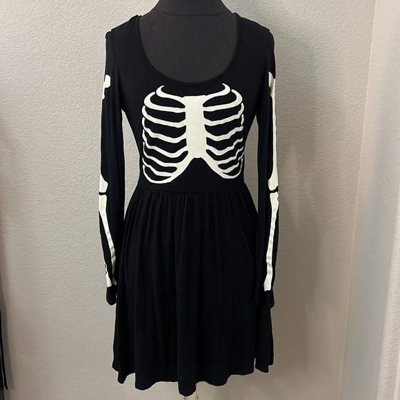 Midnight Hour Skeleton Halloween Dress Size Medium - Picture 2 of 8